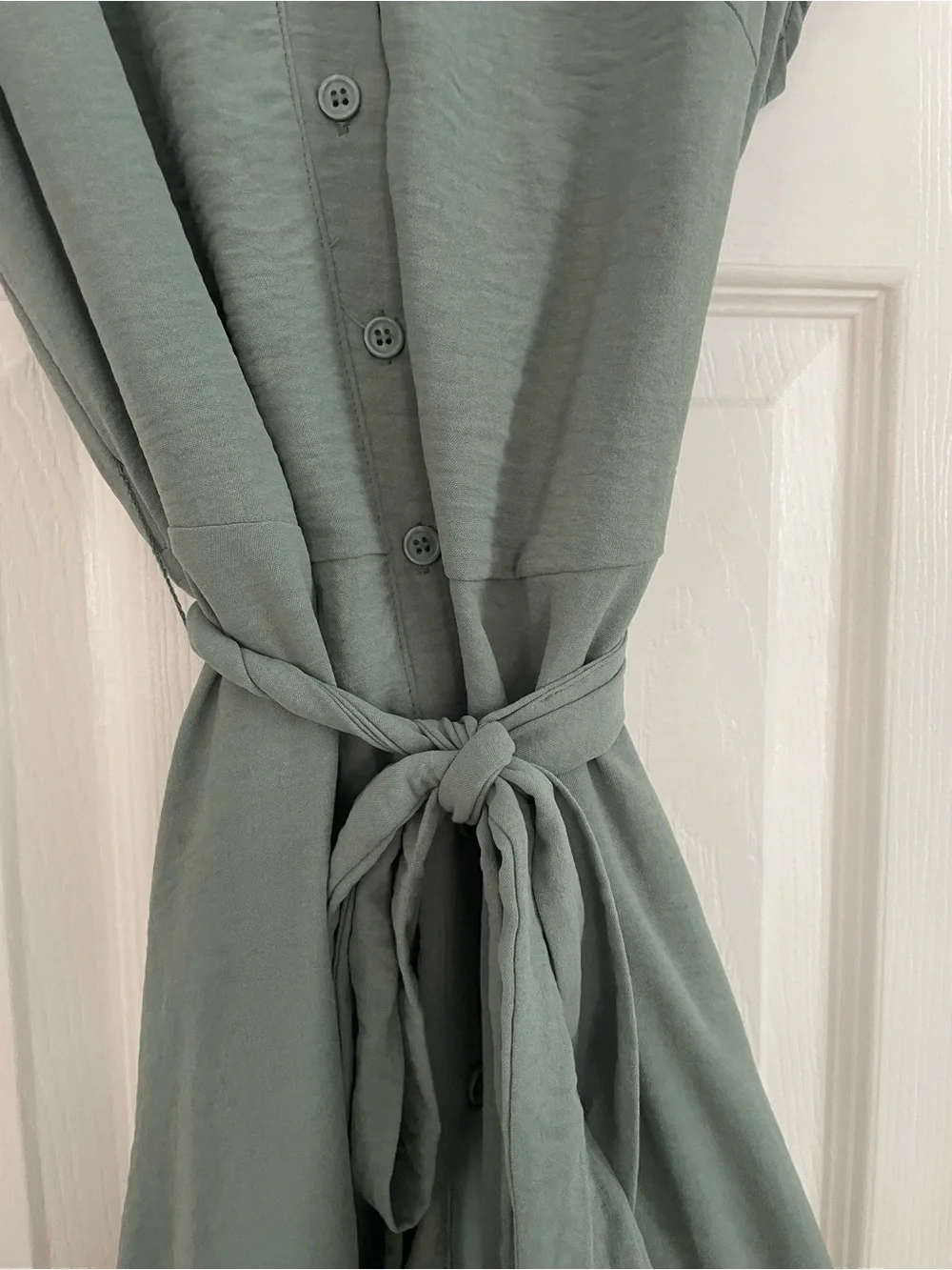 Lucky Brand Sage Green Button-Front Midi Dress with Tie Waist and Ruffle Sleeve